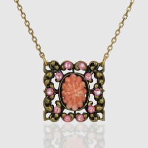 Shell Square Necklace