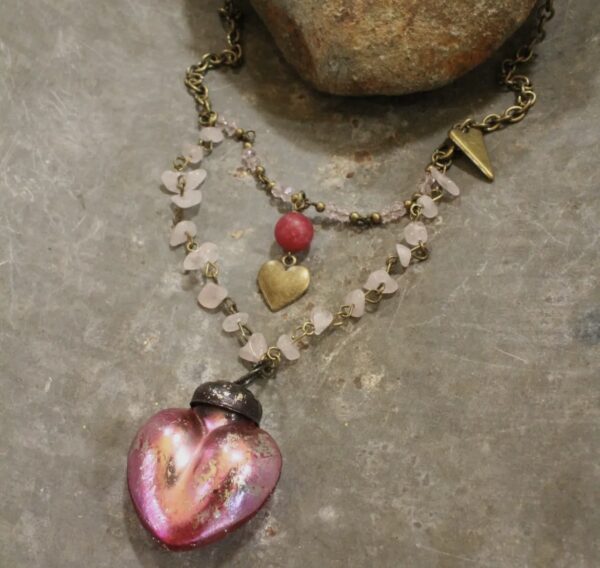 Queen of Hearts Necklace - Image 4