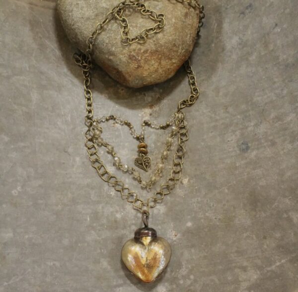 Queen of Hearts Necklace - Image 9