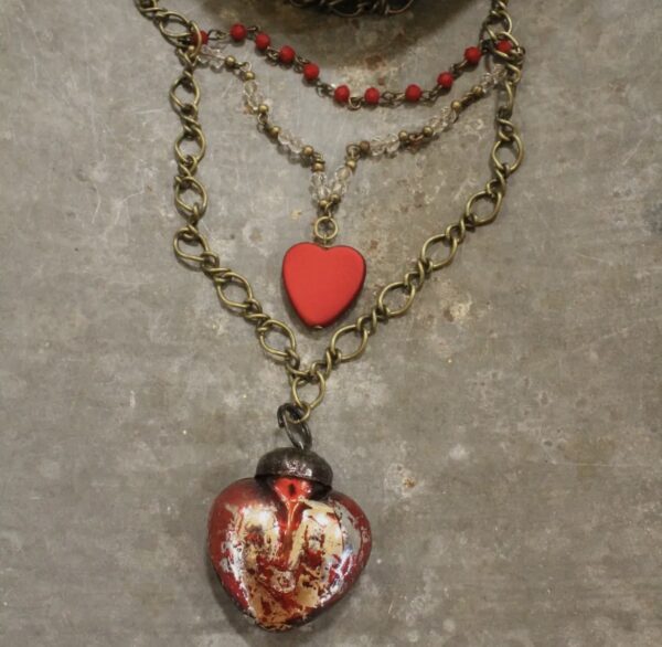 Queen of Hearts Necklace - Image 7