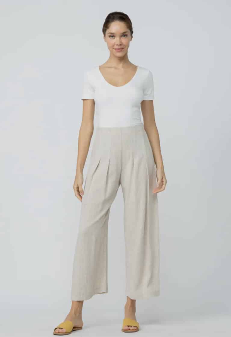 Cropped Pleated Pants