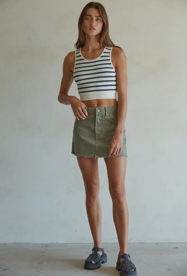 Seaside Tank - Image 2