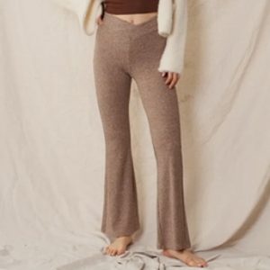 Kris Cross Flare Legging